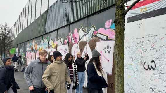 Belfast: Streets of Conflict Walking Tour