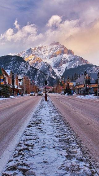 Departing from Calgary | Icefields Parkway tour: Columbia Icefield - Bow Lake - Peyto Lake [Admission ticket not included]