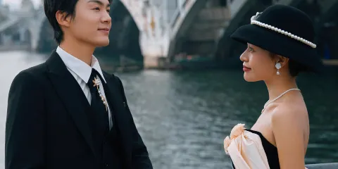 台灣嘉義縣:個人寫真求婚約拍領證跟拍生日攝影化妝/翻譯