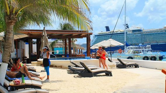 Del Mar Latino Beach Club Cozumel All inclusive Day Pass