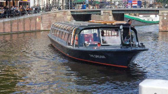 Traditional Canal Cruise with Guide - Location Central Station