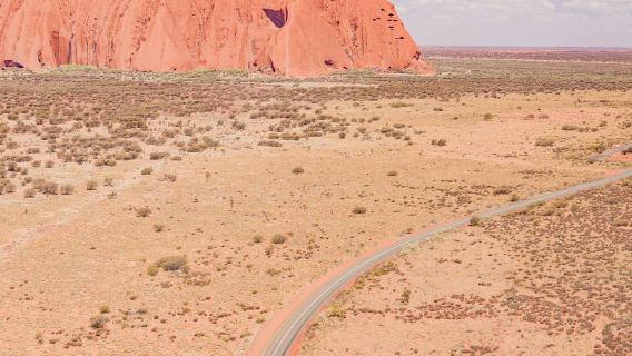 Parco nazionale Uluru-Kata Tjuta: escursione di un giorno da Ayers Rock + barbecue al tramonto