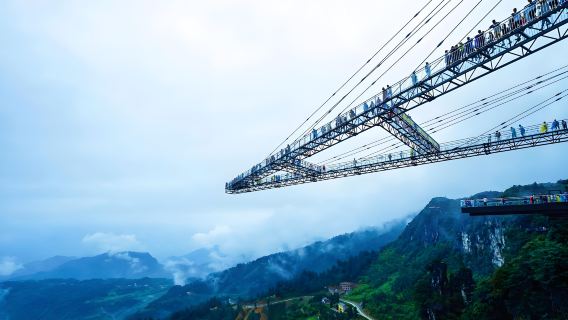 Chongqing Black Valley + Fantasy Ordovician attraction one-day tour(with optional English guide|Special car transfer)