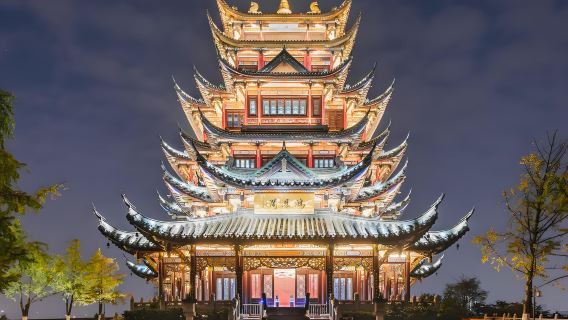 Chengdu 1-day tour: Chunxi Road + Taikoo Li + Chengdu Museum + People's Park + Kuixinglou Street
