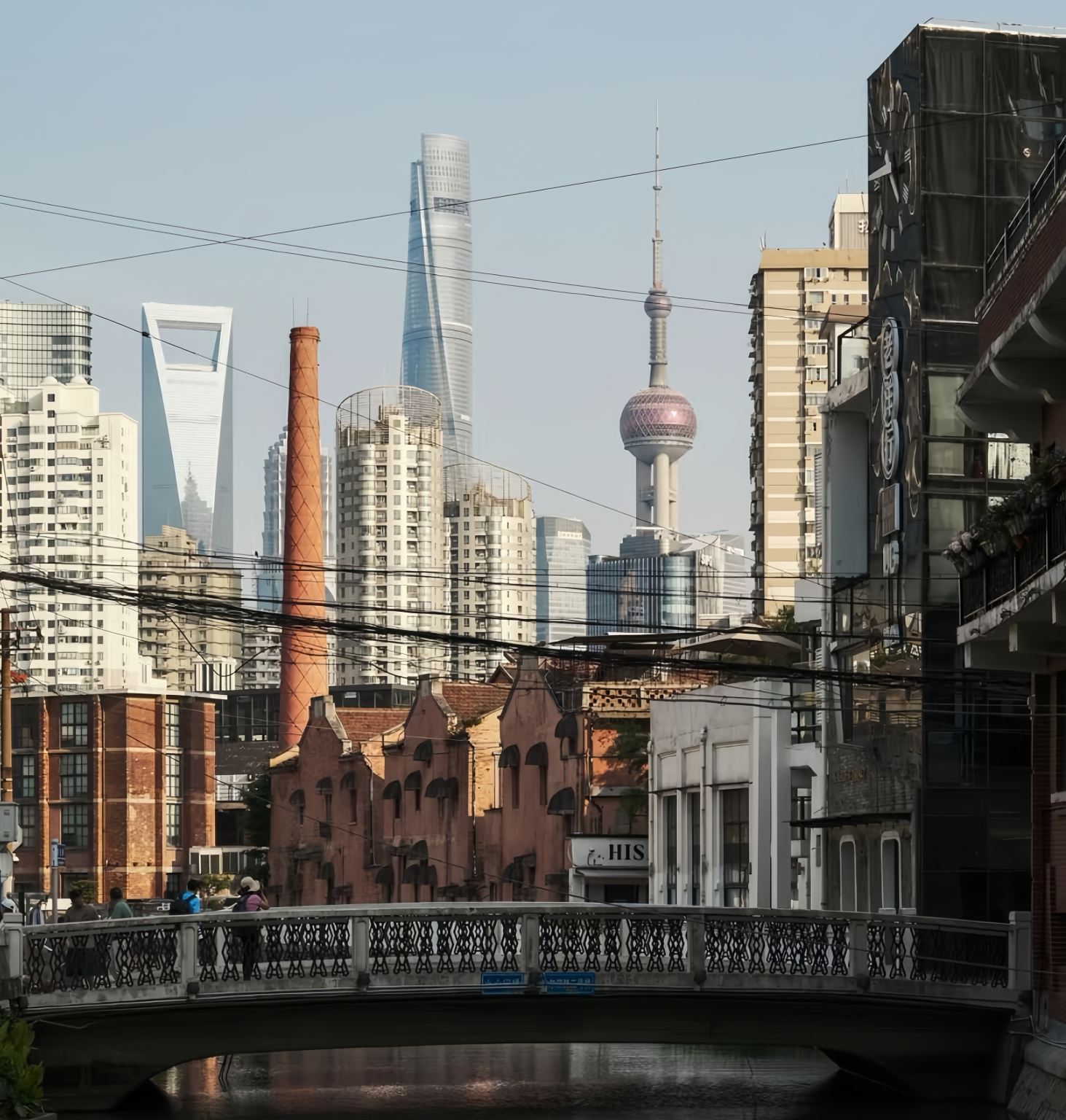 The Real Shanghai: Classic Icons Meet Hidden Gems (Bund/Yu Garden/TianZiFang/French Quar.)