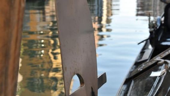 VENECIA: Paseo en góndola con guía local
