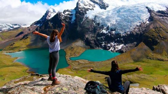 Desde Cusco: Excursión de senderismo a las 7 lagunas del Ausangate