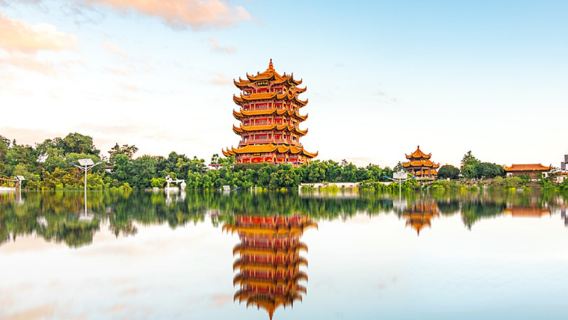 2-6人小團/黃鶴樓+湖北省博物館+東湖生態旅遊風景區+武漢大學一日遊