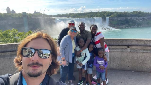 Niagarafälle: Rundgang mit Bootsfahrt ohne Anstehen an der Kasse