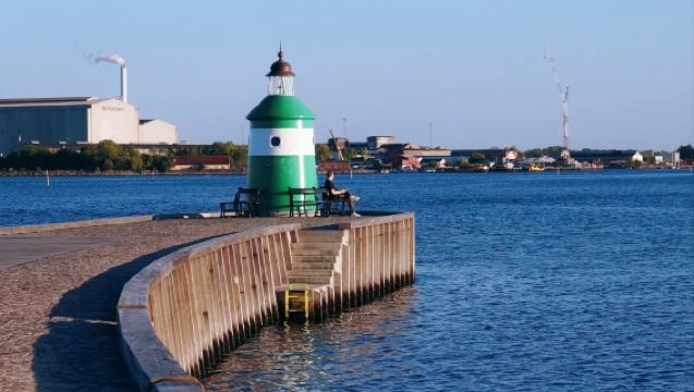 丹麥哥本哈根市區-皇室權力中心 + 海濱文藝-包車-精選