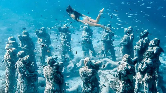 Lombok Island - Gili ATM three-island snorkeling 1-day tour | Private boat + diving guide + snorkeling equipment