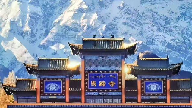 1-day tour to Mati Grottoes Tourism Area and Zhangye Colorful Danxia Scenic Spot [optional car group/bus/seat + admission ticket]