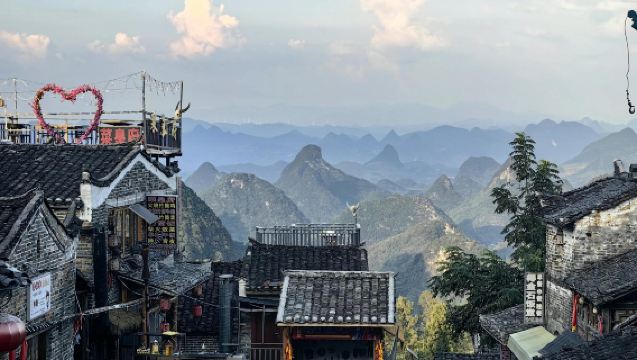 清遠南崗千年瑤寨一日遊|獨立包車接駁服務+欣賞歌舞+四季皆美景