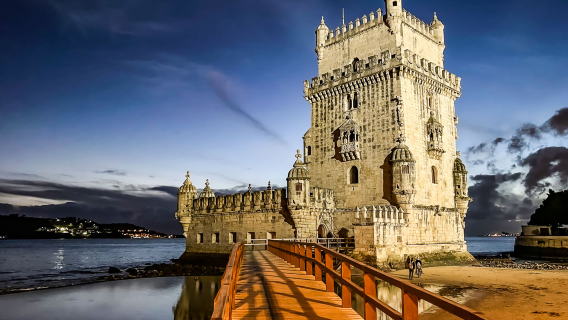 Portugal Lisbon - Sintra - Tanjung Roca - Menara Belém - Laluan Khas Matahari Terbenam Gunung-Laut - Eksklusif Santai