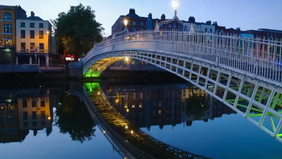Ireland | Dublin - Jambatan Half Penny + Patung Molly Malone - lawatan sehari - bergegas/tiket masuk tidak termasuk