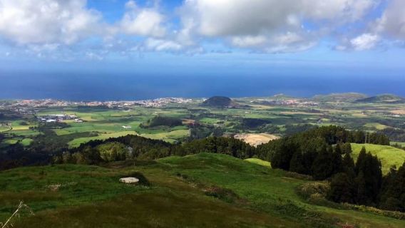 Lagoa do Fogo: Biologist-guided Volcano e-Tour + Hot Springs
