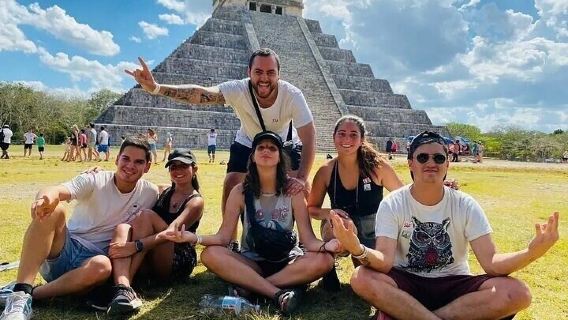 Chichén Itzá, Cenote und Valladolid mit Mittagessen und Transport