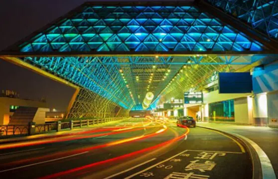 台灣桃園國際機場 接駁 台北・新北市区 接機服務(含舉牌)