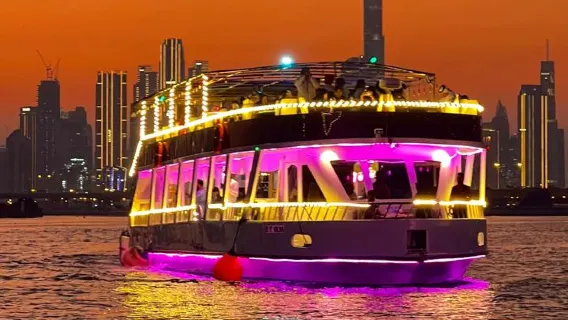 Crociera serale in dhow sul Creek