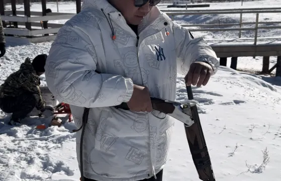 俄羅斯博爾賈軍事體驗。射擊，裝甲車。一日遊