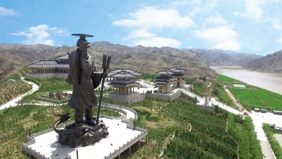 青銅峽黃河大峽谷船遊峽谷一日遊