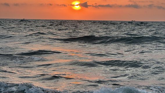 Guangxi Beihai Silver Beach + Weizhou Island + Crocodile Mountain Volcano Park + Dishui Danping one-day tour English Service