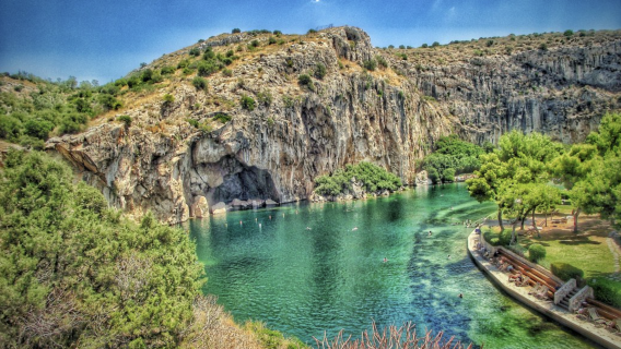 Athens private charter island tour: Lake Vouliagmeni + coastal scenic route + Temple of Poseidon + Syntagma Square