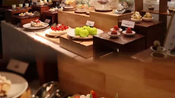 FLAVORZ Ristorante Buffet di Frutti di Mare (The Ritz-Carlton)