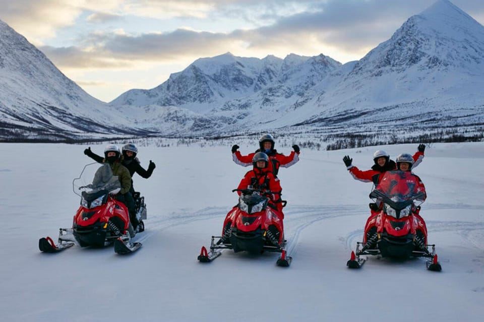 Tromsø: avventura in motoslitta sulle Alpi di Lyngen con pranzo