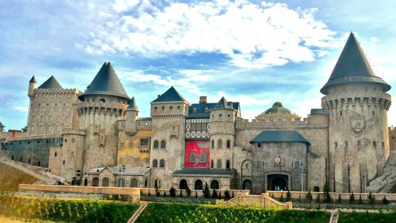 Đà Nẵng: Vé vào Bà Nà Hills có cáp treo và tùy chọn ăn trưa