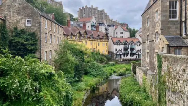 Edinburgh: Walk Dean Village, New Town & Royal Botanics