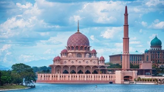 札幌+神威岬+島武意海岸+蒸氣鐘+小樽運河一日遊【包車團】