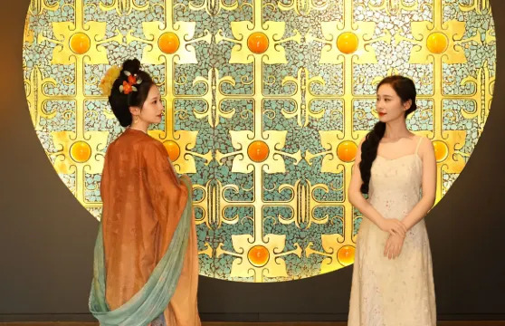 西安大唐不夜城旅遊攝影【前世今生·博物館漢服古今穿越旅拍體驗】