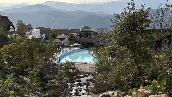 Three Lanes And Seven Alleys + Shangxia Hang Historical Street + Yantai Mountain + Gui'an Xishan Hot Spring [Optional Customized Tour for 10 People]