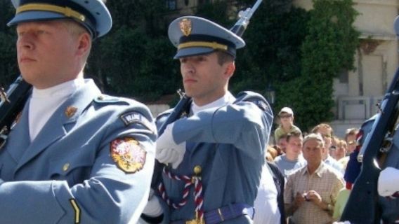 Praga: Visita guiada completa por la ciudad con almuerzo