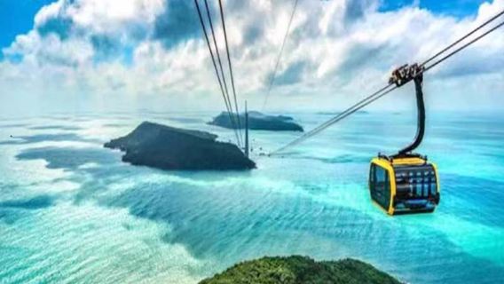 Tour di un giorno in motoscafo a Phu Quoc Island con snorkeling (visita a 4 isole + parco acquatico + funivia + pranzo)