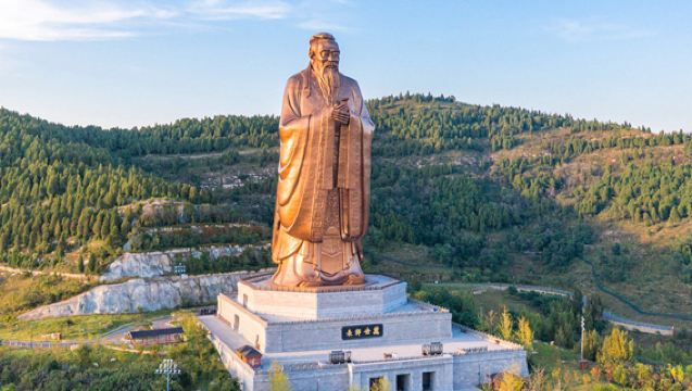 [Termasuk tiket masuk dan pengangkutan pergi-balik tarikan pelancongan] Panduan secara langsung 2H lawatan peribadi oleh pakar sejarah dan budaya di Qufu Nishan Holy Land