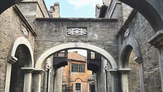 [Lawatan Sewa Peribadi dari Shanghai] Taman Filem Shanghai + Tarikan Pelancongan Bandar Lama Zhujiajiao Shanghai | Klasik Tulen