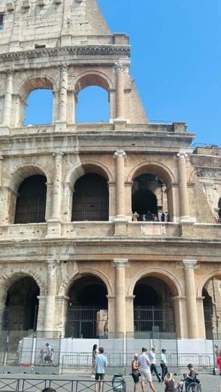 Rome: Colosseum, Roman Forum & Trajan's Market Exterior Tour