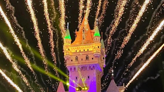 China · Henan + Zhengzhou Fantawild Dreamland (door-to-door pickup)