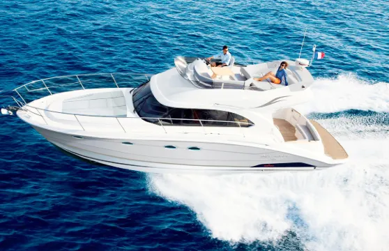 秦皇島遊艇俱樂部33呎豪華遊艇包船出海體驗大小同價