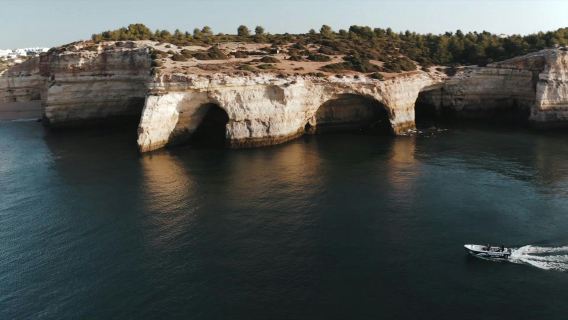 Private boat tour to the Benagil caves