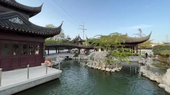 山東壽光市博物館+墨龍書院+中華牡丹園包車一日遊可英文服務