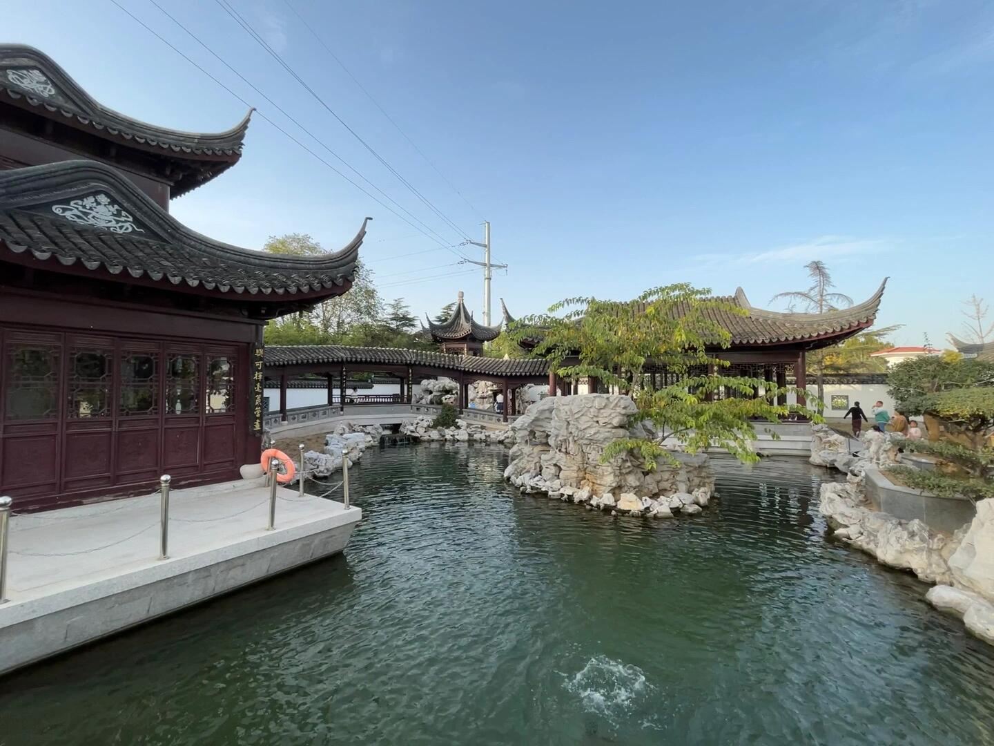 Shouguang Museum + Mo Long Academy + The Peony Garden private charter 1-day tour with Chinese and English service available