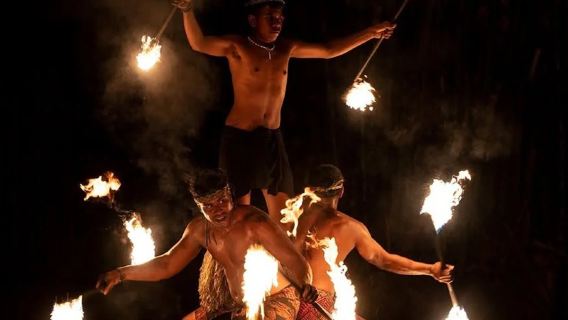 Tour Noturno pela Vila Cultural de Fiji (Cerimônia de Kava + Jantar LOVO)