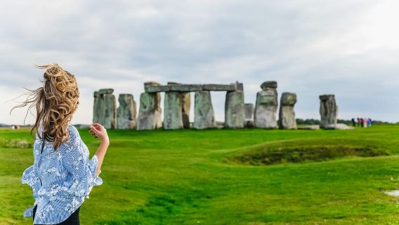Từ London: Chuyến đi trong ngày đến Stonehenge và Bath kèm vé