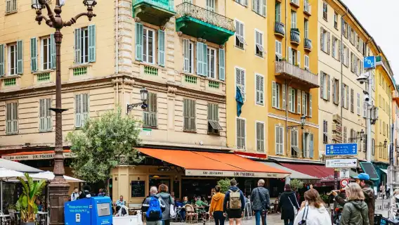 Nice: Sunset Food Tour with Full Meal and Wine