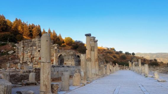 one-day tour of Ephesus Ancient City, Virgin Mary's House, Temple of Artemis, and Shillinger Town