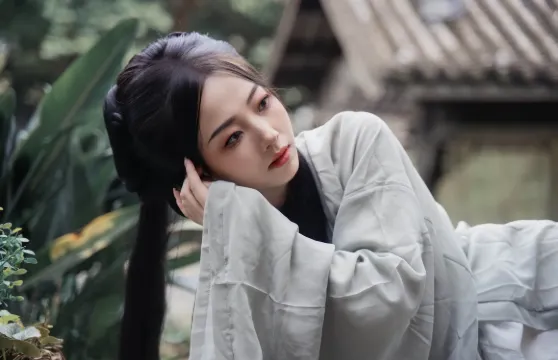 德格旅拍【阿須草原/印經院約拍跟拍航拍街拍/多語言翻譯攝影師】