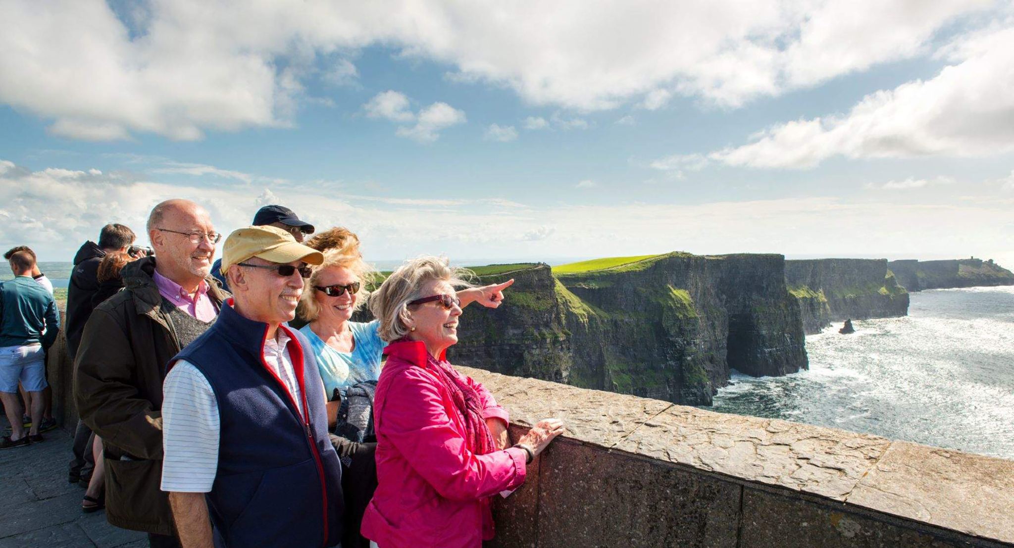 ทัวร์ 1 วัน หน้าผาโมเฮอร์และกัลเวย์ ไอร์แลนด์ (ไปกลับจากดับลิน · ไกด์นำเที่ยวภาษาอังกฤษ)